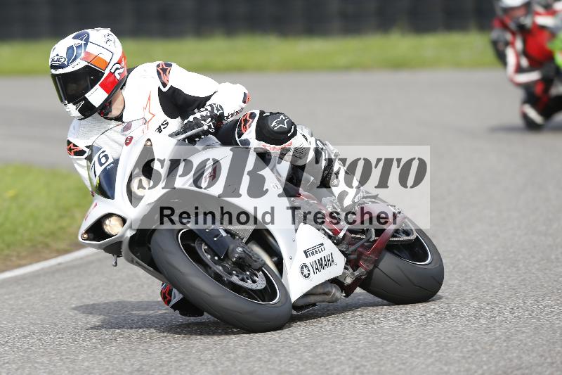/53 16.09.2025 Track Day Domi Aegerter ADR/Gruppe rot/76
